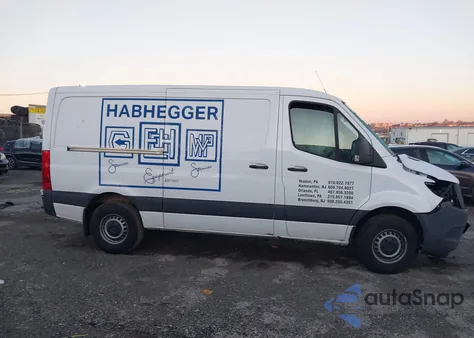 2024 Mercedes-Benz Sprinter 2500 Standard Roof 4-Cyl Diesel from USA, damaged, VIN W1Y4KBHY2RT179473